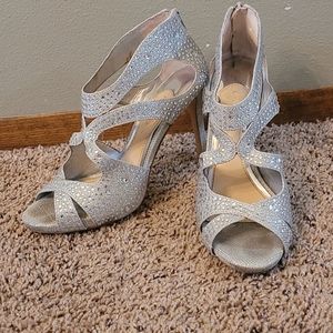 Beautiful silver rhinestone open toe bridal prom